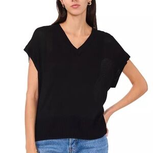 Vince Camuto
Women's V-Neck Short-Sleeve Sweater